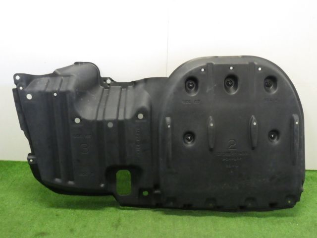 ★カムリ G AXVH70 ハイブリッド★アンダーカバー 純正 中古 58415-33070 57628-33120拍卖