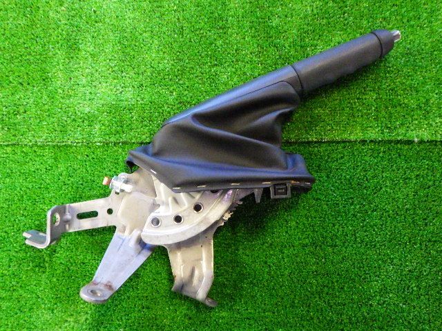 ★BMW MINI F57 ミニ ジョンクーパーワークス コンバーチブル WJJCWMW★サイドブレーキレバー 黒 純正 中古拍卖