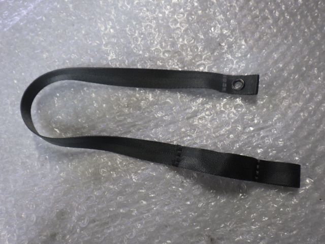 ★グランマックス トラック GL S403P 令和5年★運転席 シート 留め具 バンド 純正 新車外し 中古 (タウンエース S403)拍卖