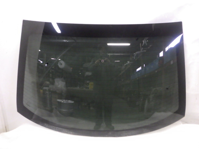 ★ベンツ Cクラス C204 C63 AMG クーペ 204377 特集★リアガラス 純正拍卖