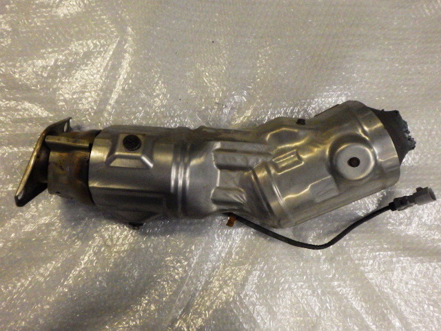 ★プリウス S ZVW30★触媒 パイプカット マテリアル GP2 TB2 トヨタ 純正 中古拍卖