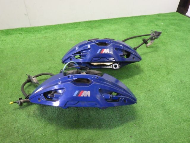 ★BMW 6 G32 ABA-JX20S 630I グランツーリスモ Mスポ B48B20B AT 2WD★フロント ブレーキ キャリパー 4POT 左右 純正 中古 ★拍卖