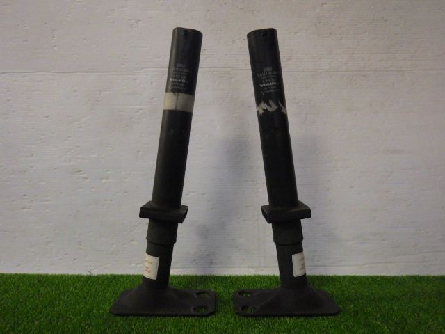 ★ボルボ 940 エステート タック 9B230W 1996年★ホースメント ステー フロントバンパー 純正 中古 6846303 9127328拍卖