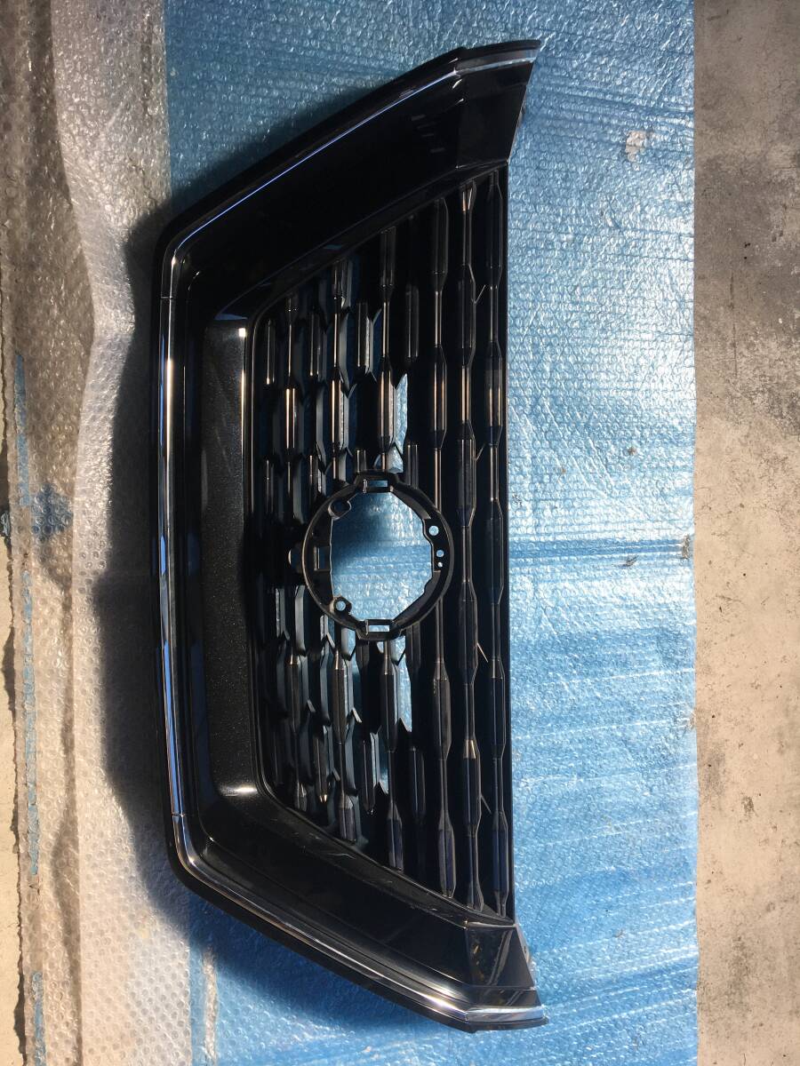 T33 SNT33 エクストレイル フロントグリル ラジエーターグリル 純正 62310-6RU0A 62310-6RU0C NISSAN X-TRAIL拍卖