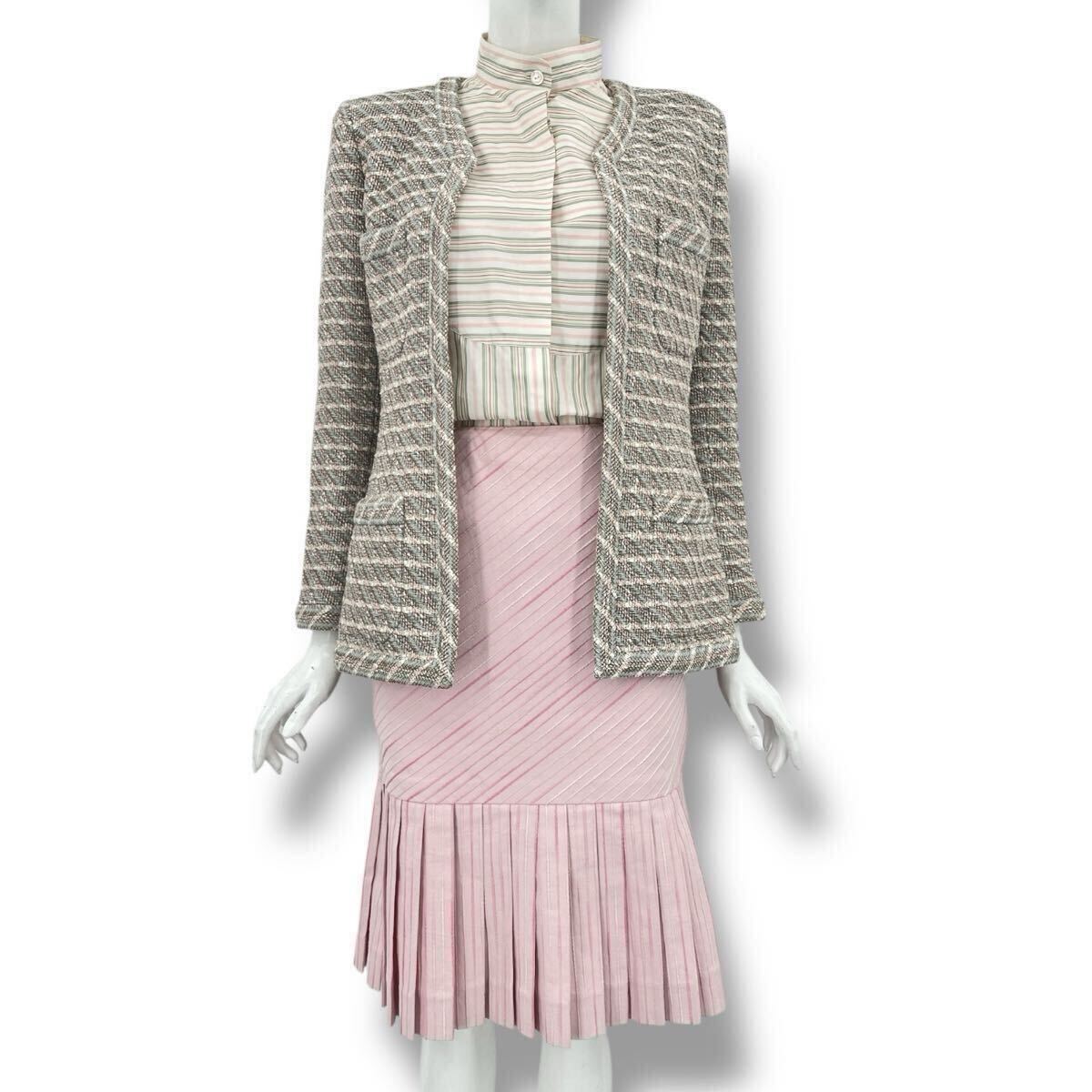 美品 CHANEL シャネル アンサンブル 03P ジャケット ベスト ウール 3点セット ウールツイード マルチカラー サイズ38 AH11 1127-2拍卖