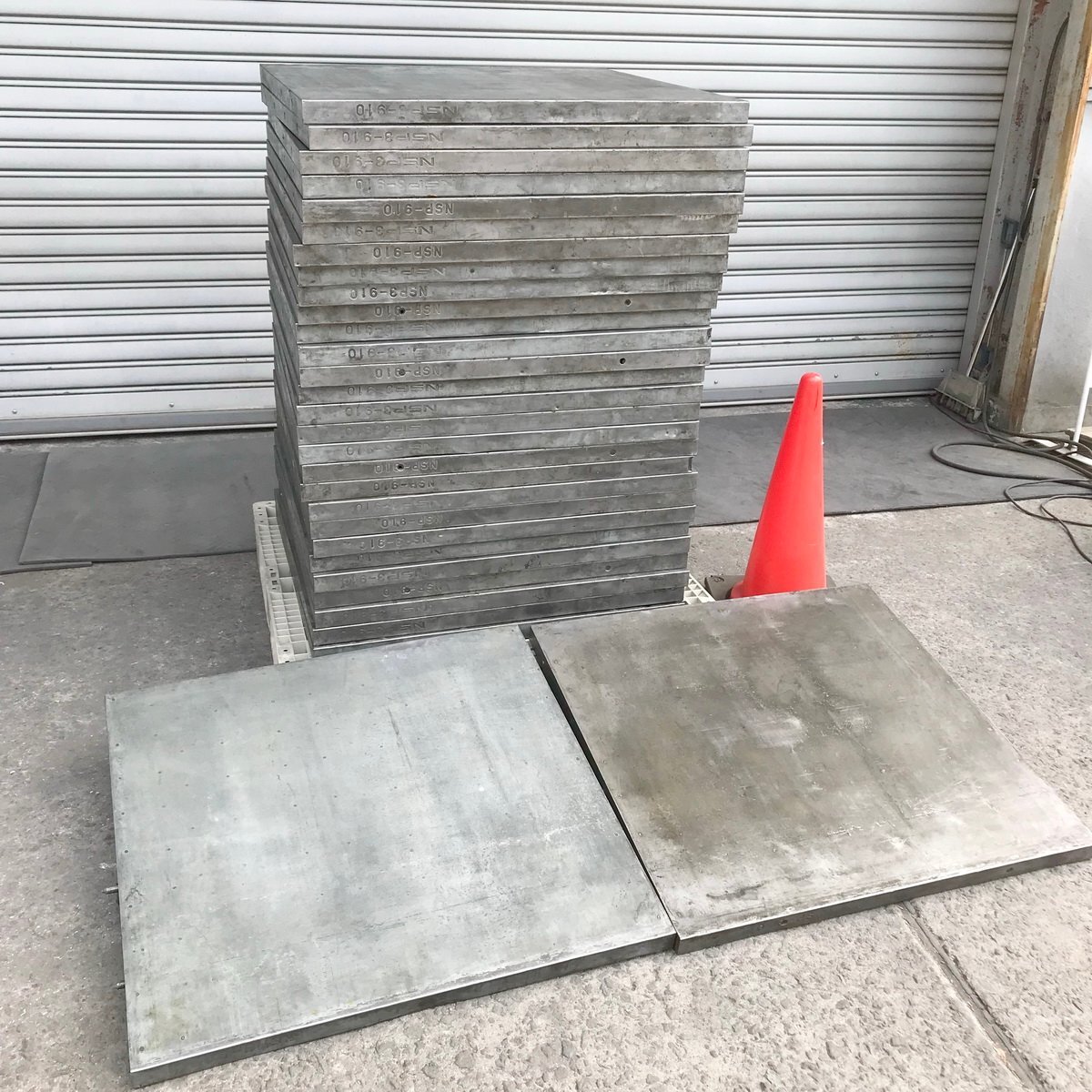 左飯p161 ★計30枚セット NSP メタルフォーム 鋼製型枠 ■平パネル『NSP3-910/NSP-910/NSP-909』高910×長900×厚45mm等 住宅基礎工事等拍卖