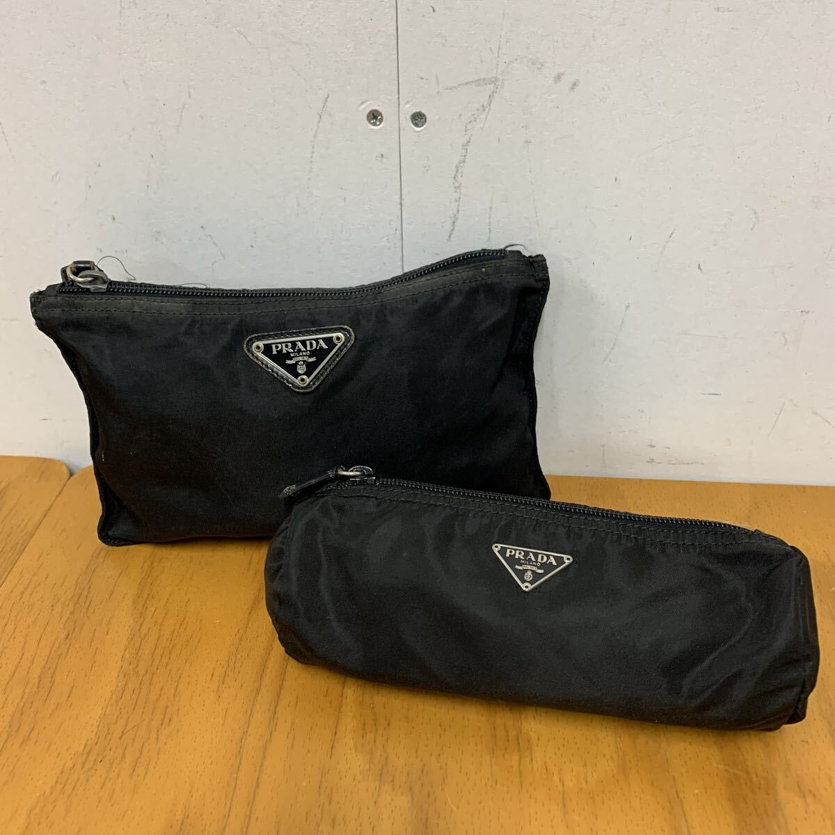 11-107 PRADA プラダ ポーチ 2点 セット ブラック 黒 化粧ポーチ メイクポーチ マルチケース 小物入れ ペンケース ナイロン イタリア製 拍卖