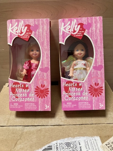 Barbie / Kelly Club Hearts & Kisses 2体、新品未開封品!拍卖