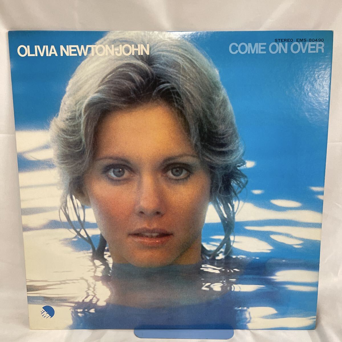 51107N 国内盤 12inch LPレコード★ オリビア ニュートン ジョン OLIVIA NEWTON JOHN / COME ON OVER 水のなかの妖精 ★EMS-80490拍卖