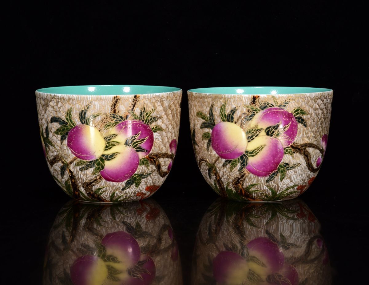永し 清時代 乾隆年製 嵌絲琺瑯彩 桃紋杯 一対 古陶磁器 陶芸 皿 中国陶瓷器 唐瓷 置物擺件 古美術品 古賞物 収集 旧家蔵出 中国唐物拍卖