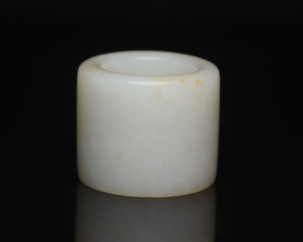 永し 清時代 和田玉彫 板指 指輪 極細工 置物擺件 古美術品 時代物 古董品 収集 古美味 古董品 旧家蔵出 中国唐物 44g拍卖