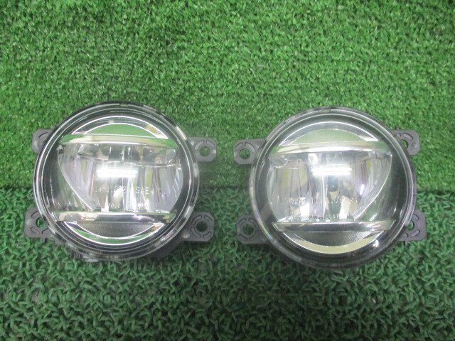 GT6 スバル インプレッサ 令和2年 フロントバンパー内 フォグランプ 左右セット 253613拍卖