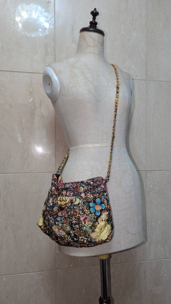 ツモリチサトのシルクソポシェット斜め掛け美品拍卖