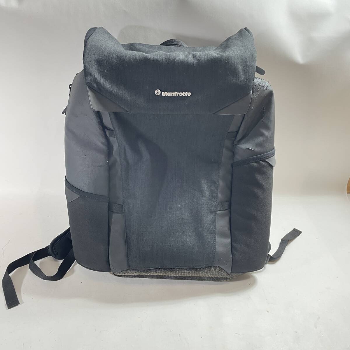 ★ Manfrotto マンフロット バックパック カメラバッグ リュック・デイパック ブラック 多機能 収納 ブラック 1.25kg拍卖
