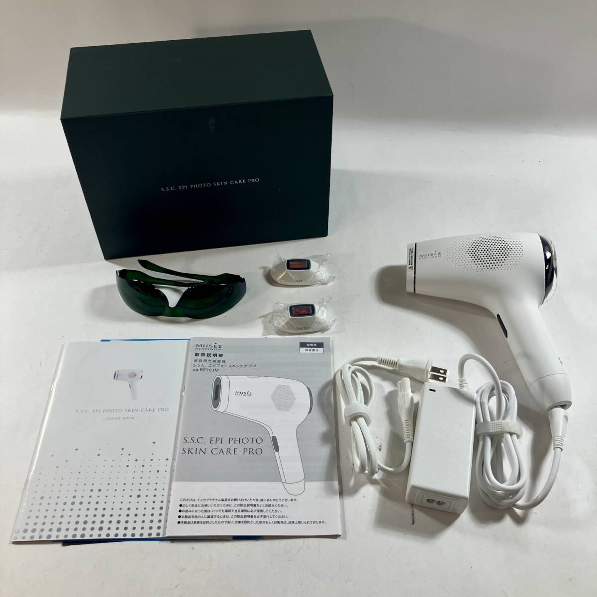 ★ 家庭用光美容器 MUSEE PLATINUM BE903M S.S.C エピフォト スキンケアプロ ミュゼプラチナム 脱毛器 動作確認済み 現状品 1.2kg拍卖
