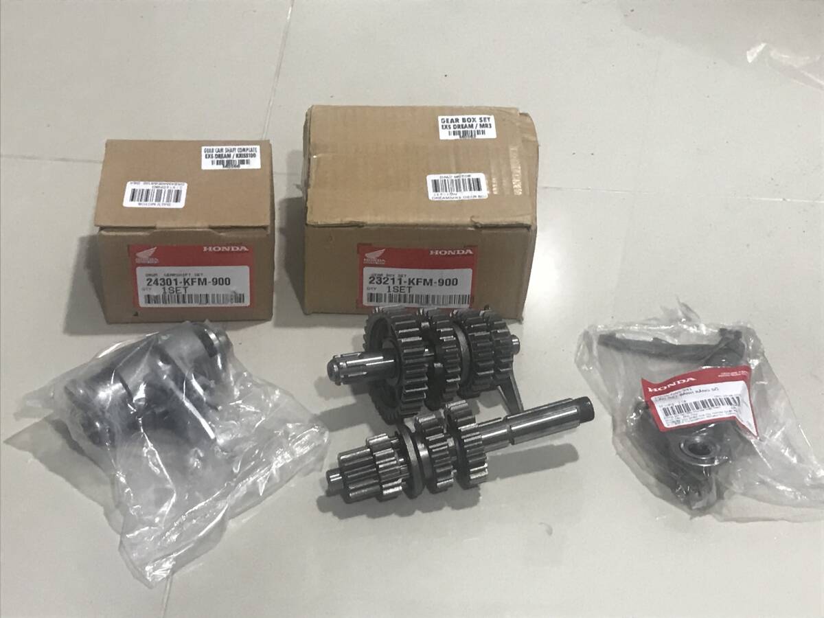 送料無料★レア★新品★タイカブ100EX 4速ミッションセット★カブ90の4速化に最適拍卖