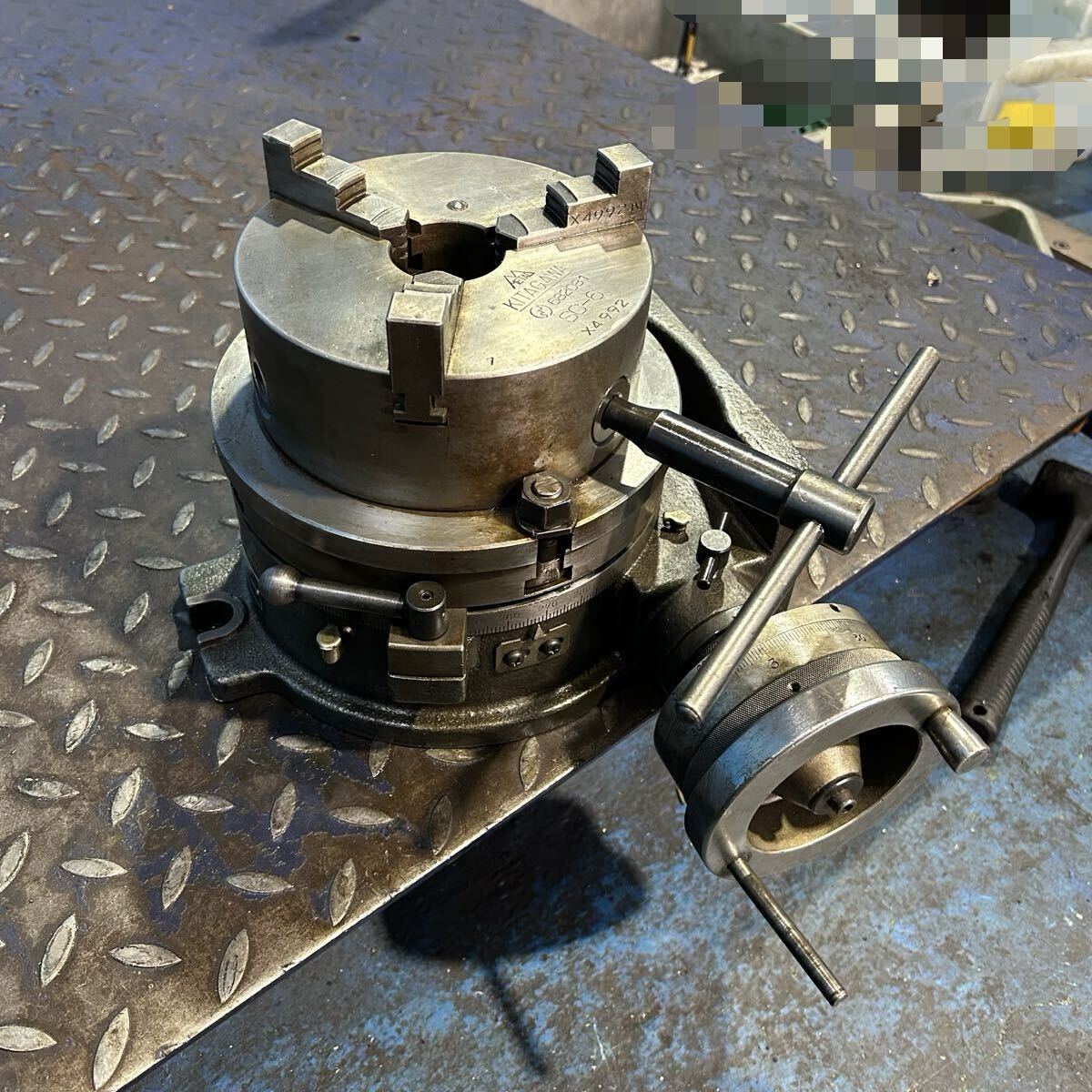 T2527 NEWS 大和工機 割出盤 ロータリーテーブル RT-200・北川 スクロールチャック SC-6拍卖