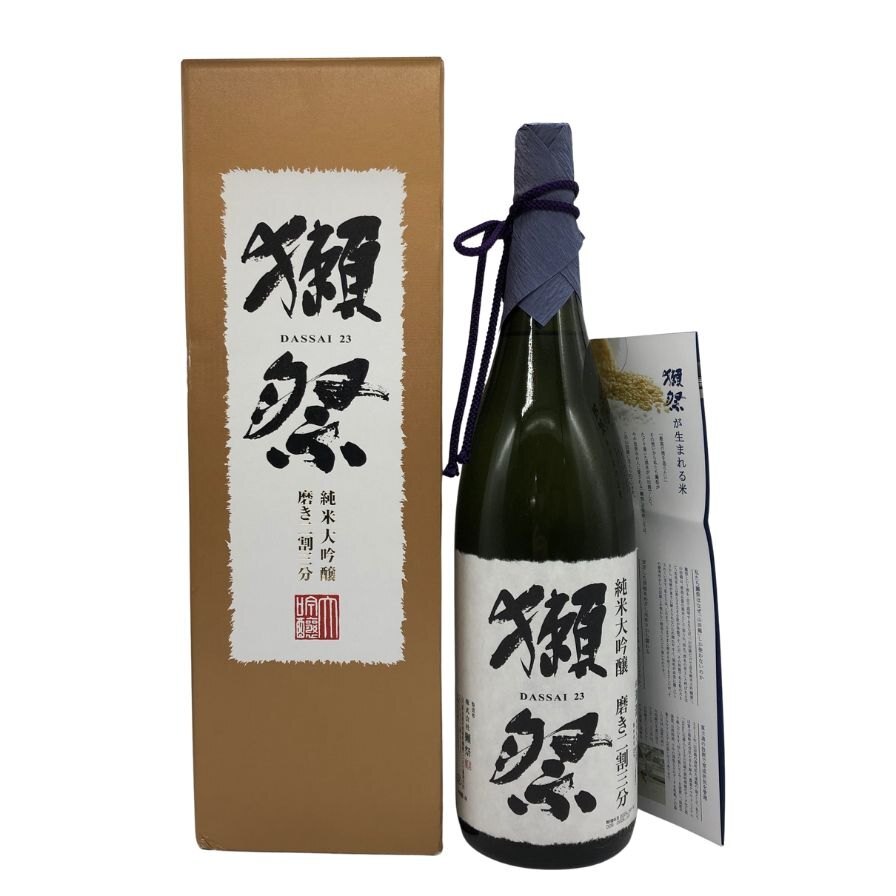 獺祭 純米大吟醸 磨き二割三分 1800ml 16% 2025年10月 DASSAI 【Q0】拍卖