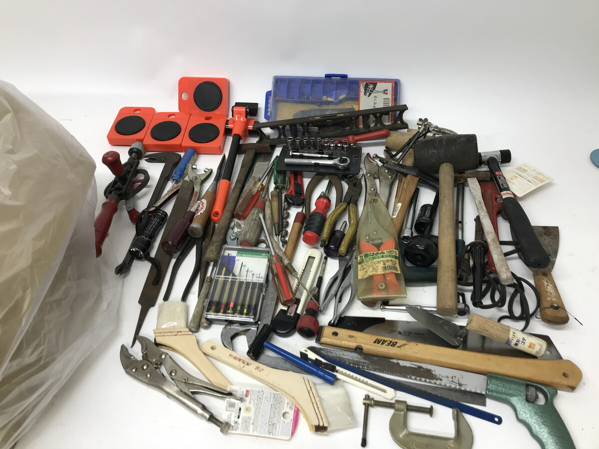11.143 ▲ 工具 ハンドツール 大量 まとめて セット ドライバー レンチ ペンチ ハンドツール バール など 大工道具 DIY拍卖