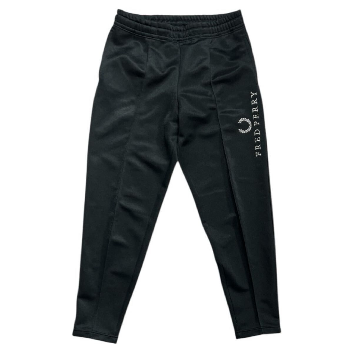 ■ FRED PERRY フレッドペリー ■ 月桂樹 ロゴ 刺繍 ジャージ トラック パンツ ブラック M拍卖