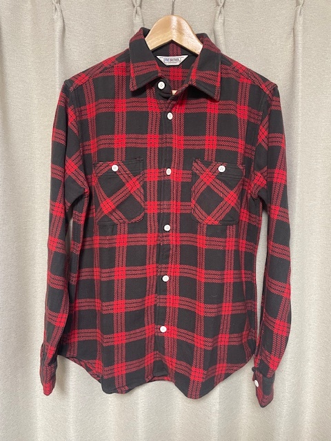 24、FIVE BROTHER 新品未使用!ファイブ ブラザー Mサイズ 赤×黒 コットン100% インド製 ブロックチェック ネルシャツ拍卖