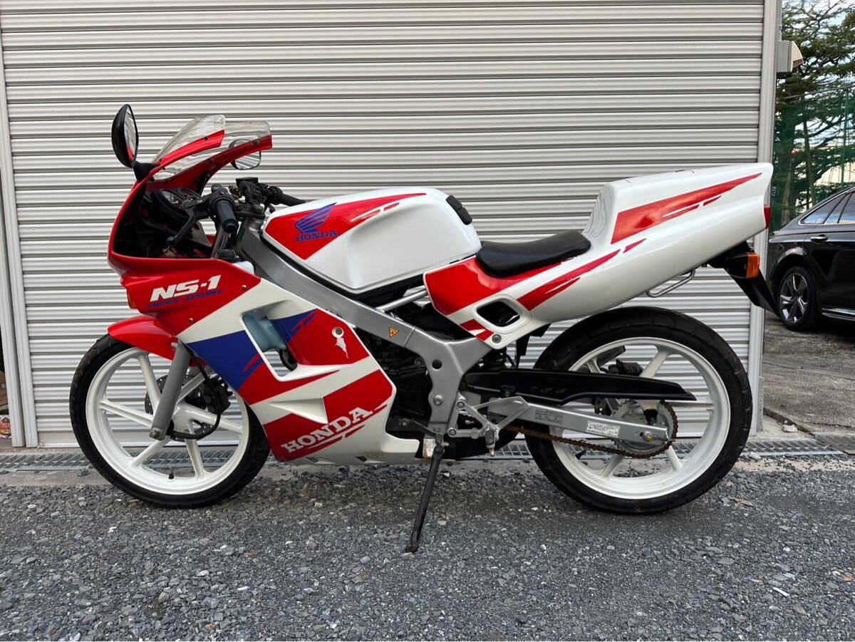 大阪発〜 必見!! 新古 絶版車 約30キロ HONDA NS-1 ホンダ 実働 AC12 前期 フルカウル 車体 50cc ロスホワイト ファイティングレッド 拍卖