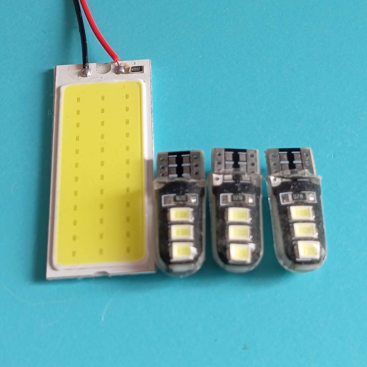 ルークス ハイウェイスター 超爆光! T10 LED ルームランプ COB 全面発光 4個セット 日産 B44A B45A B47A B48A /c36/6拍卖