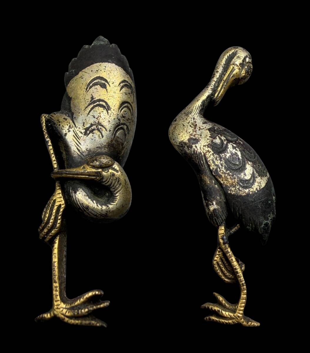 【偲】江戸時代 時代物 鶴 目貫 (鍔、刀装具) (武具) 一対 重さ約 7.66g r-1085拍卖