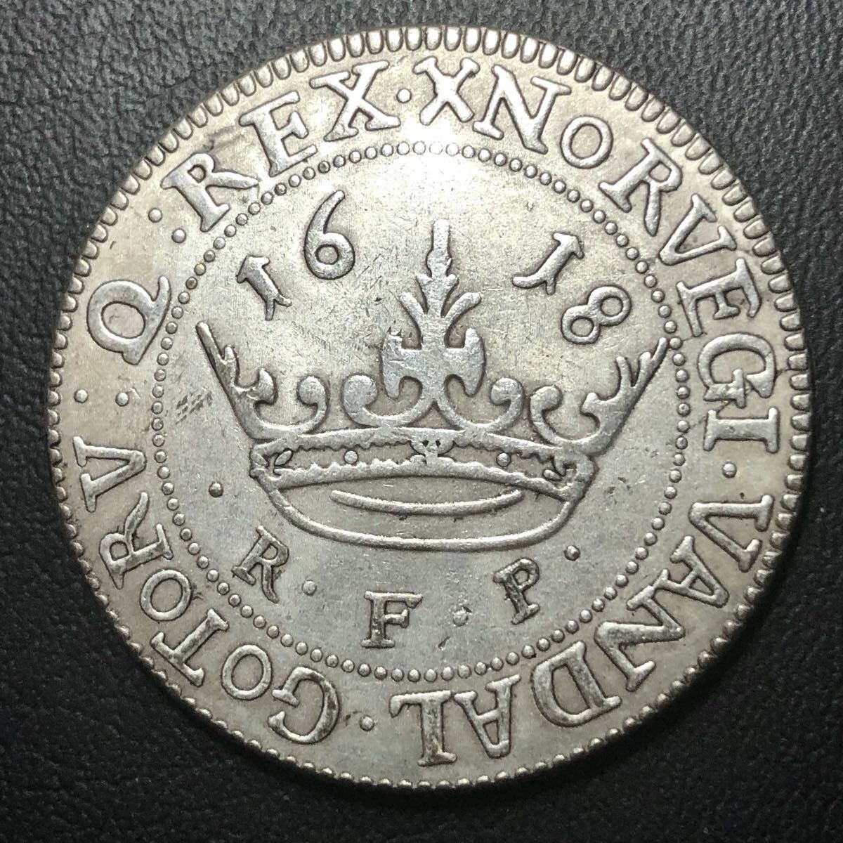 外国古銭 1618年 クリスチャン4世 デンマーク=ノルウェーの王 デンマーク・ノルウェー連合王国 古銭 骨董 大型銀貨拍卖