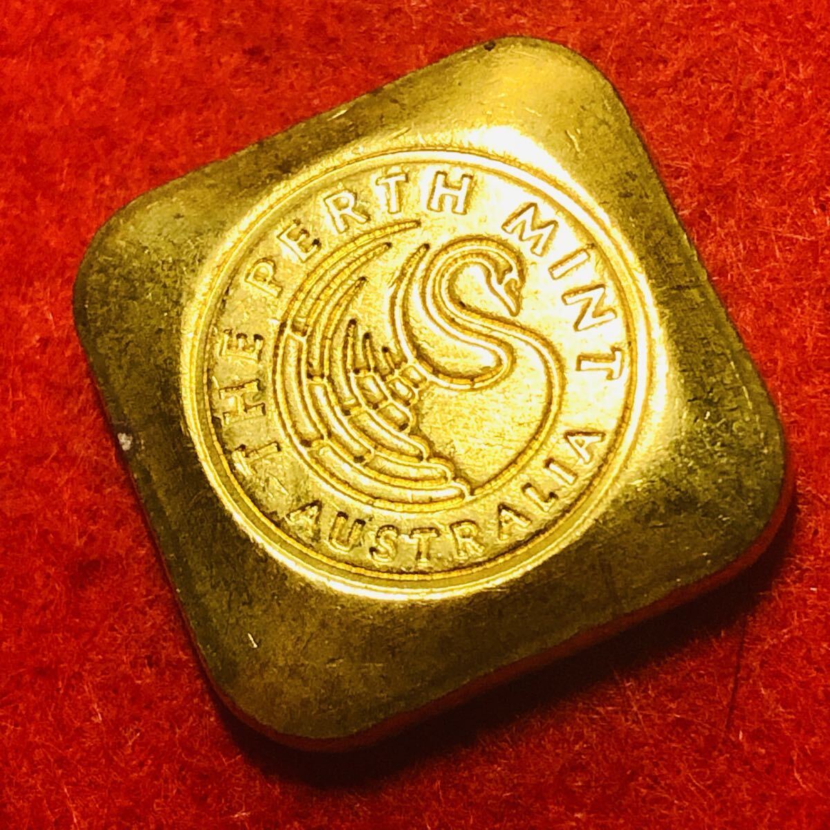 外国古銭 The Perth Mint オーストラリア 古銭 竜 蔵品 骨董品 コレクション 四角金貨 蔵品 拍卖