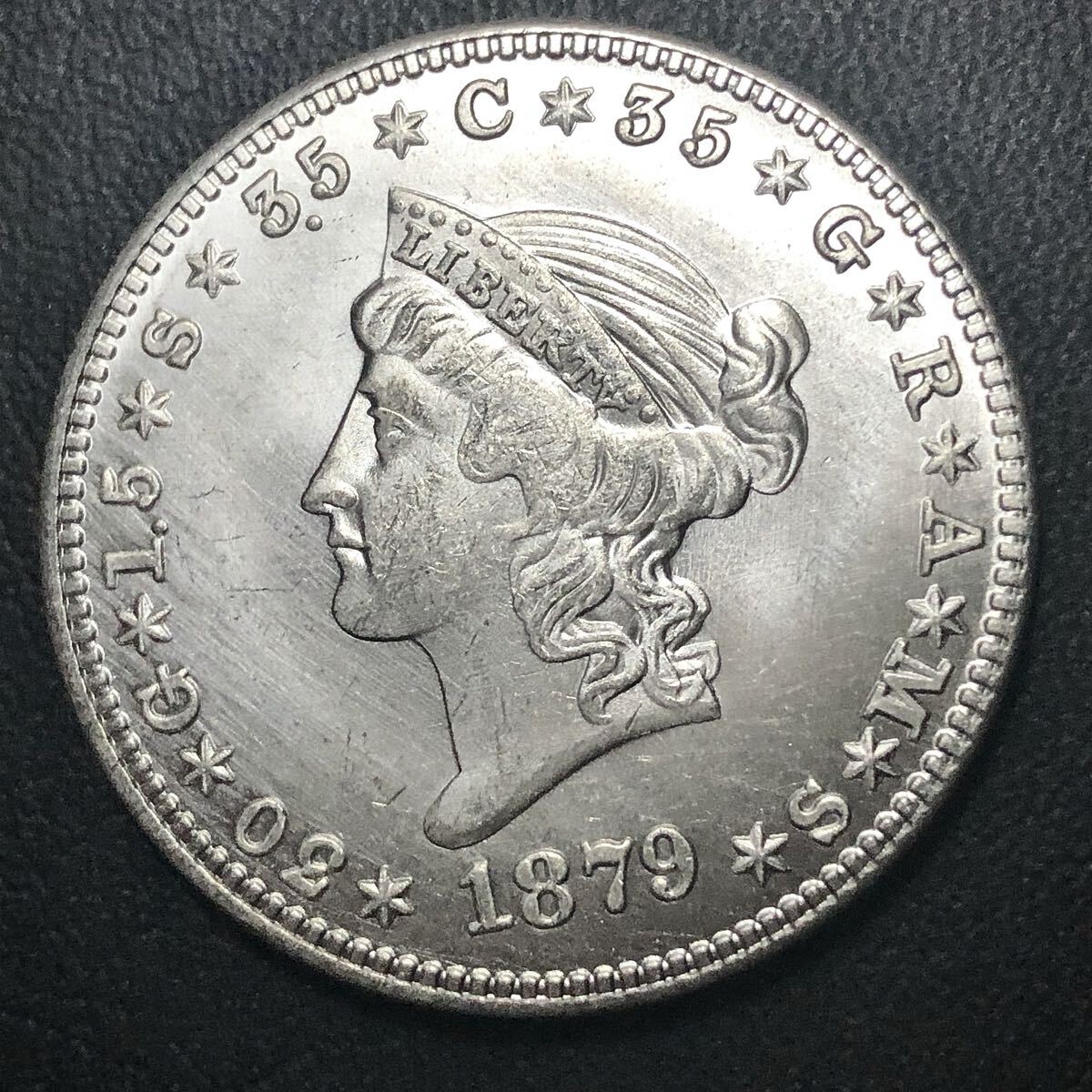 外国古銭 アメリカ合衆国 自由の女神 自由(LIBERTY)1879年 20ドル 大型銀貨 古銭 13の星 貿易銀 コレクション拍卖