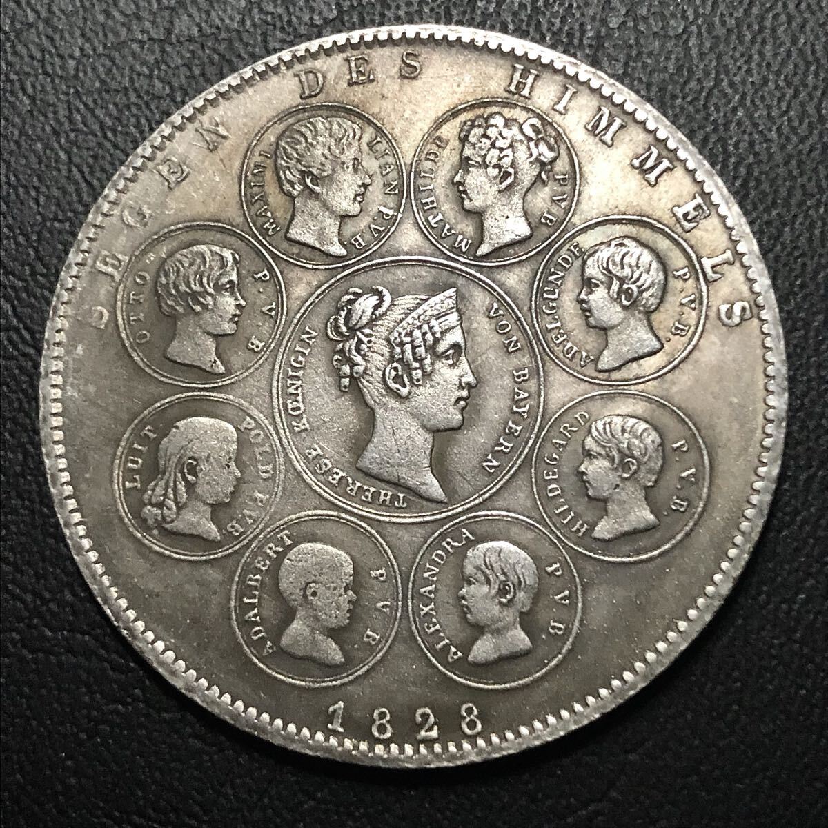 外国古銭 1828年 ターラー銀貨 ルードヴィヒ1世 ドイツバイエルン王国の第2代国王 天使のロイヤルファミリー 古錢 貿易銀 大型銀貨拍卖