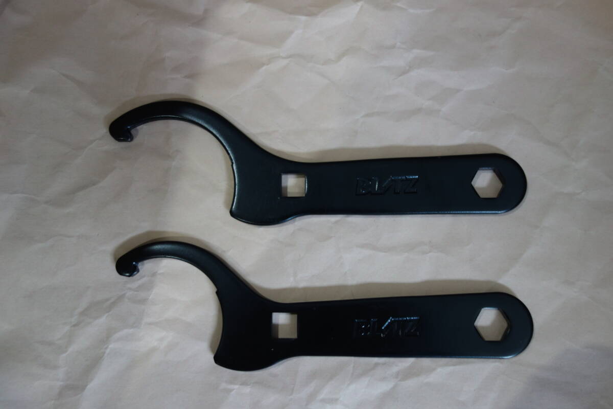 BLITZ ブリッツ 車高調レンチ 車高調整レンチ 1回使用のみ!美品に近しです。拍卖