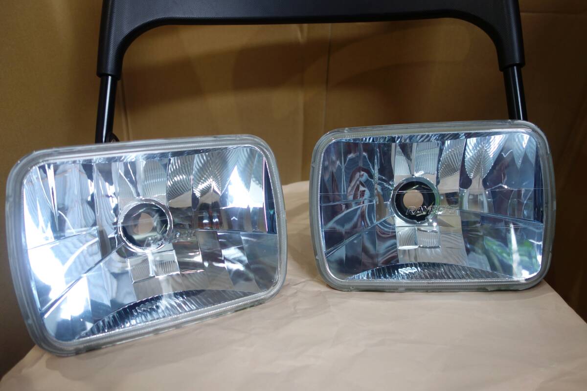 RAYBRIG レイブリック マルチリフレクター ブルータイプ 角型2灯式 H4タイプ FH06 スタンレー 車検対応 FC 180sx MR2 AE86 70スープラ等に拍卖