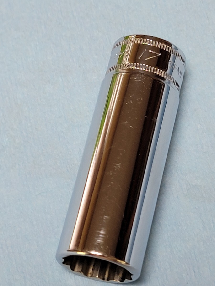 17mm 3/8 ディープ スナップオン SFM17 (12角) 中古品 美品 保管品 SNAPON SNAP-ON ディープソケット ソケット 送料無料 Snap-on 拍卖