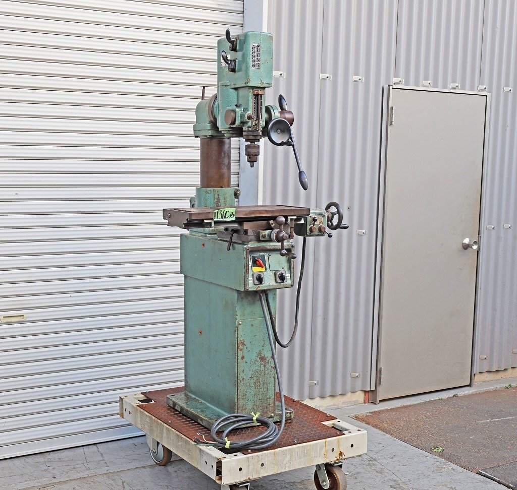 1136C25 ARBOGA MASKINER アルボガ フライス盤 U2508 200V拍卖