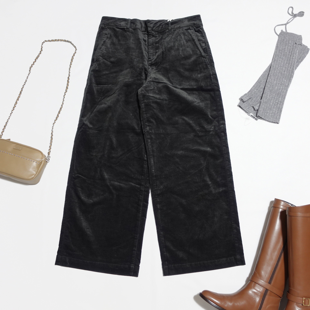 23区大きいサイズ46【Tomomi Akiさん着】 「洗える」23区DENIMベルベットストレッチワイドパンツ拍卖