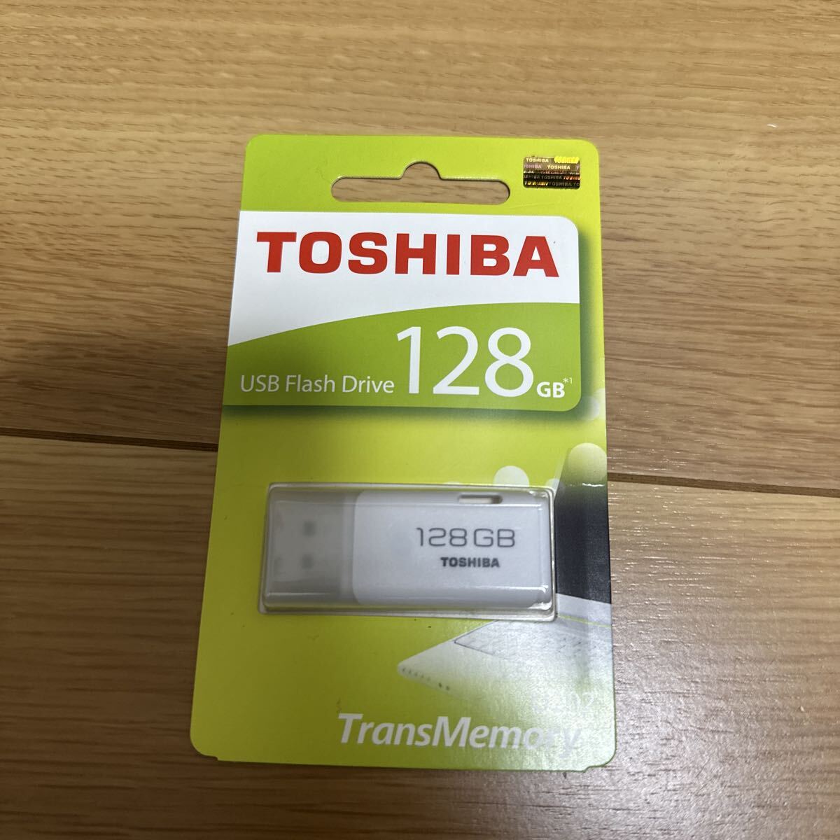 【新品】TOSHIBA THN-U202W1280A4 USBメモリ THN-U202W1280A4拍卖