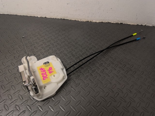 デイズルークス B21A 右 フロント ドア ロック ソレノイド 80500-6A00E拍卖