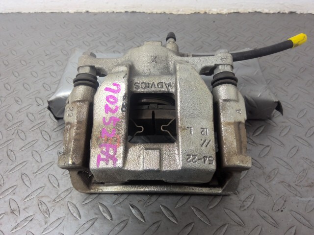 アクア 6AA-MXPK11 左 フロント キャリパー 47750-K0010拍卖