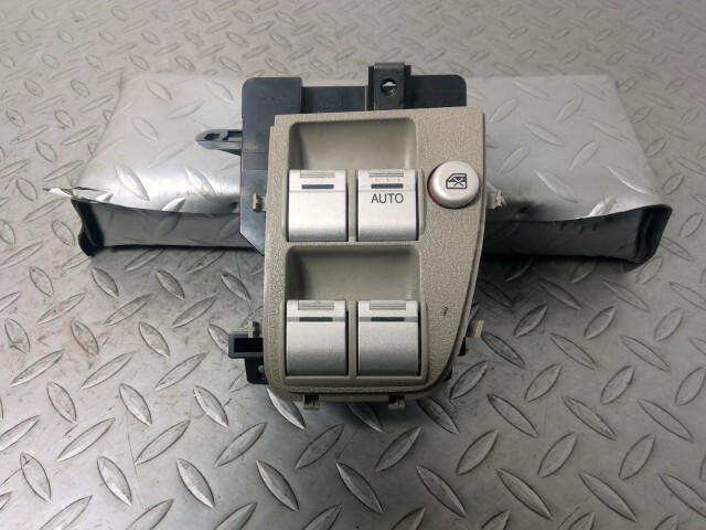 エディックス BE1 パワーウインドウスイッチ 35750-SJD-003ZB拍卖