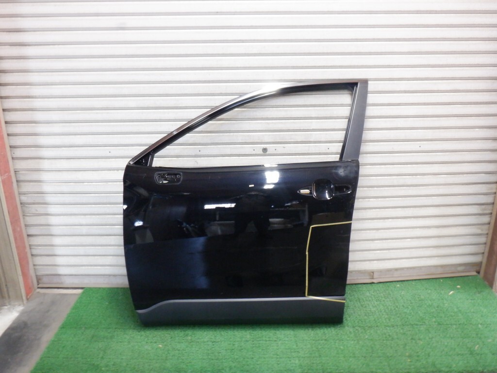 カローラクロス ZSG10/ZVG11/ZVG13/ZVG15/ZVG16 左フロントドア (A4177)拍卖