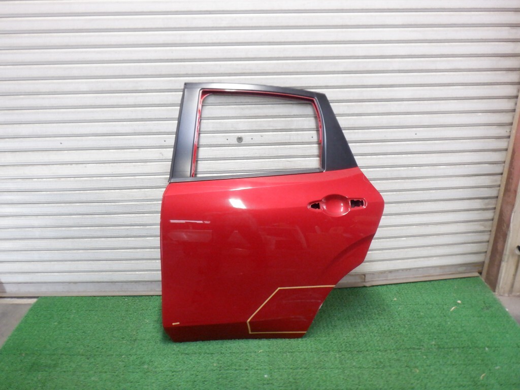 ノート E13 左リアドア (A4193)拍卖