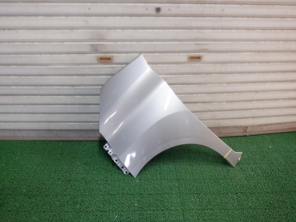 ルークス B44A/B45A/B47A/B48A 左フェンダー (A4203)拍卖