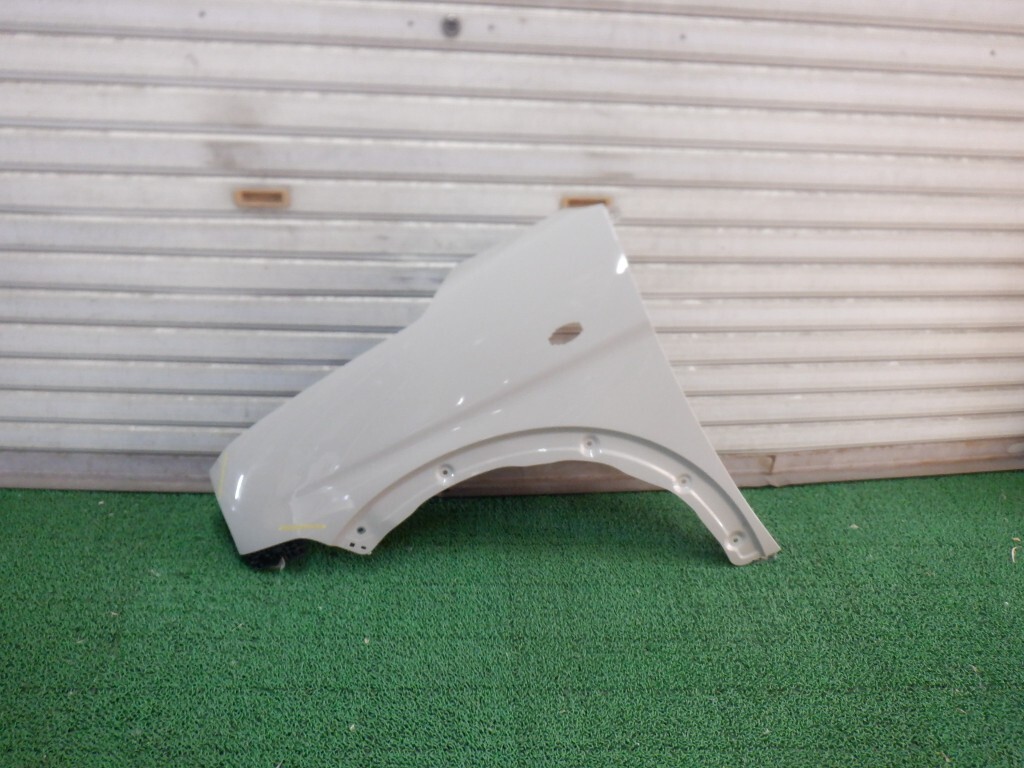 ラパン HE33S 左フェンダー (A4204)拍卖