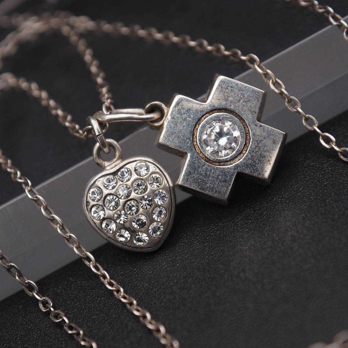 H785 ダイヤモンド風 STERLING SILVER925刻印 ペンダント ネックレス クロス パヴェ デザイン シルバー拍卖