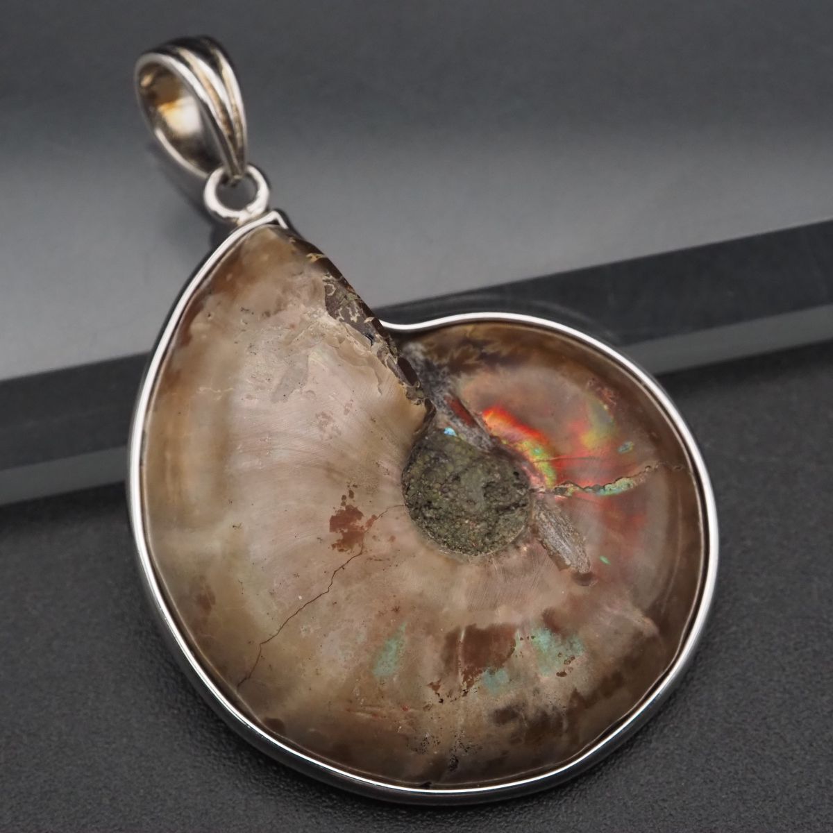 H395 アンモライト アンモナイト 925刻印 ペンダント トップ デザイン シルバー チャーム ヘッド ヴィンテージ拍卖