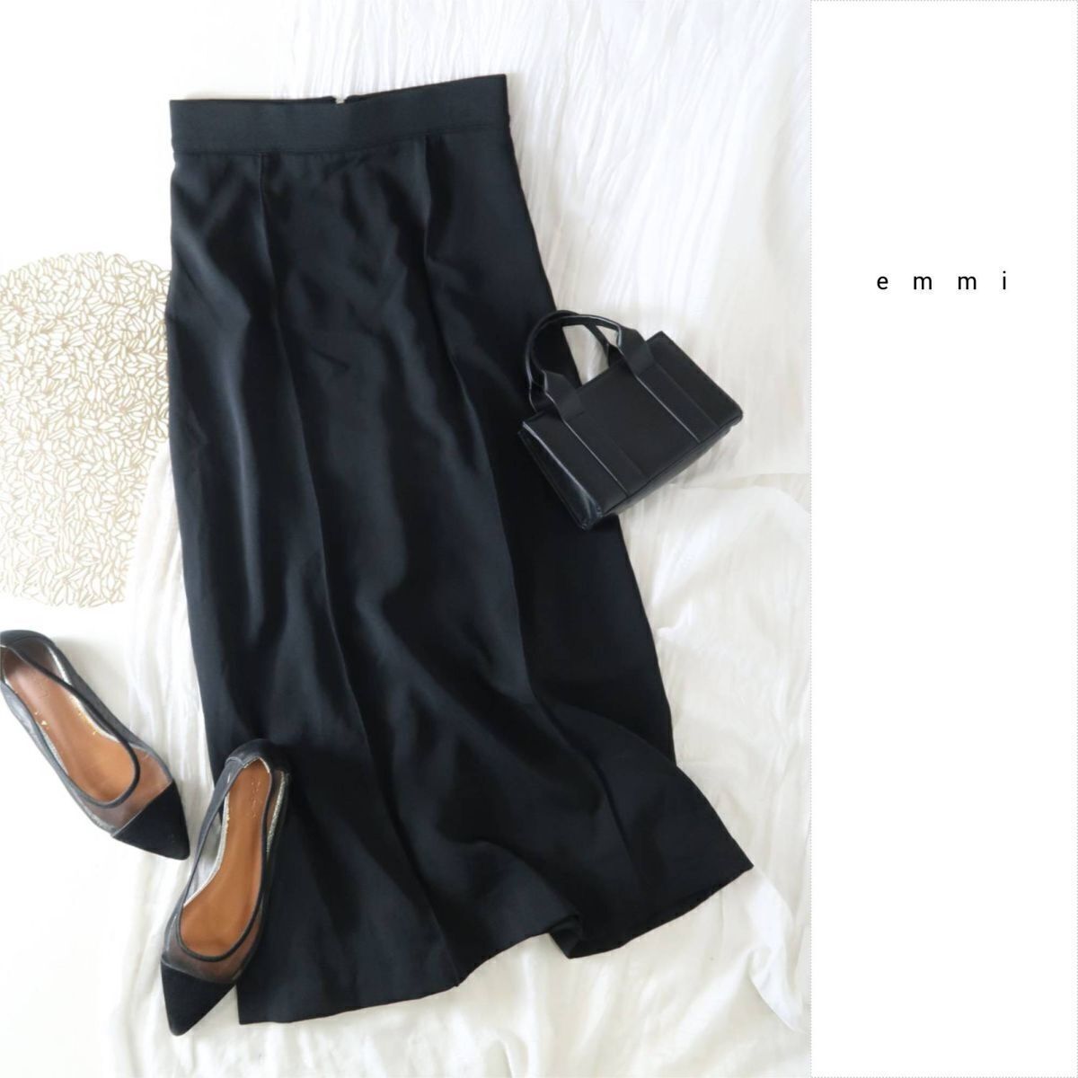 1.7万☆エミ emmi atelier☆洗える バックジョーゼットサテンスカート 1サイズ☆M-B 5244拍卖