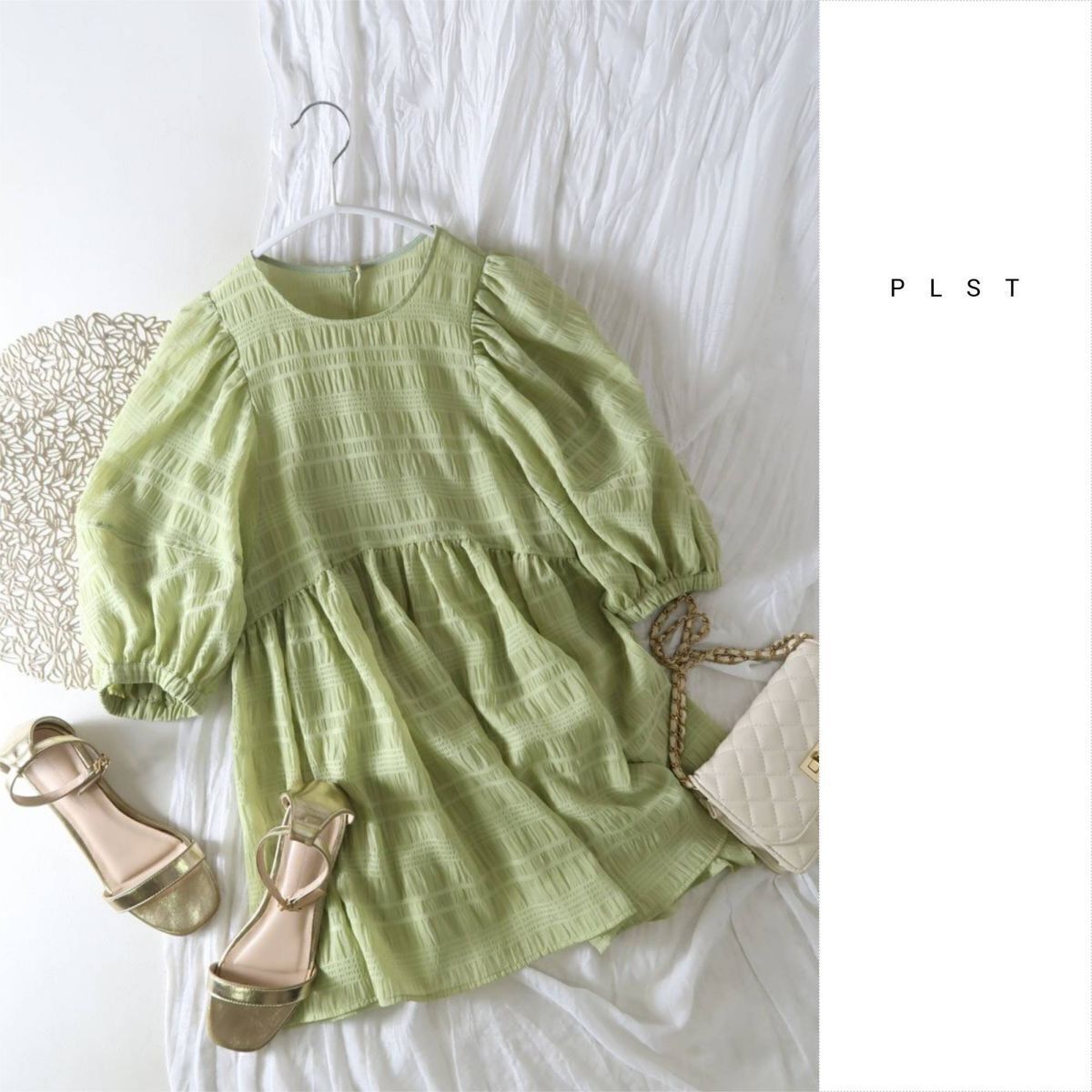 超美品☆プラステ PLST☆洗える シアーボリュームスリーブチュニックブラウス Mサイズ☆M-B 4864拍卖