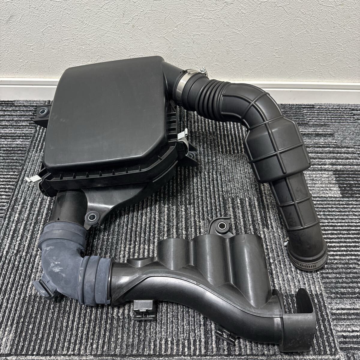 新車外し?! 超美品 スズキ JB64W ジムニー 純正 エアクリーナーボックス エアクリボックス エアクリ 拍卖